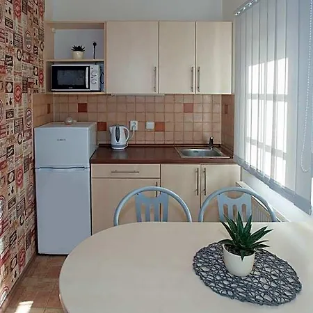 Aparthotel Certi