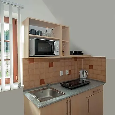 Aparthotel Certi 3*