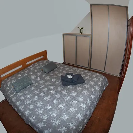 Certi Ξενοδοχείο με διαμερίσματα