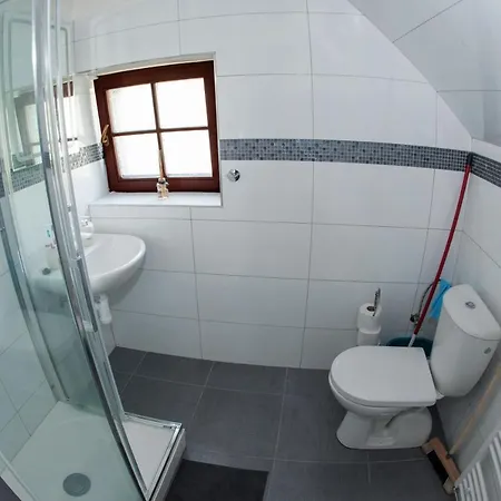 Ξενοδοχείο με διαμερίσματα Certi Λίμπερεκ