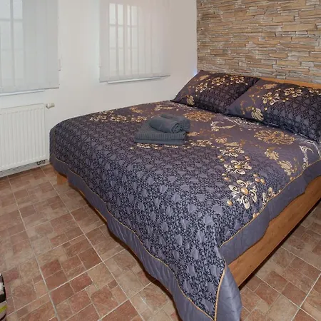 Lejlighedshotel Certi